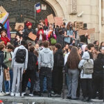 „Протестираме за правото си на образование и за нашето бъдеще“